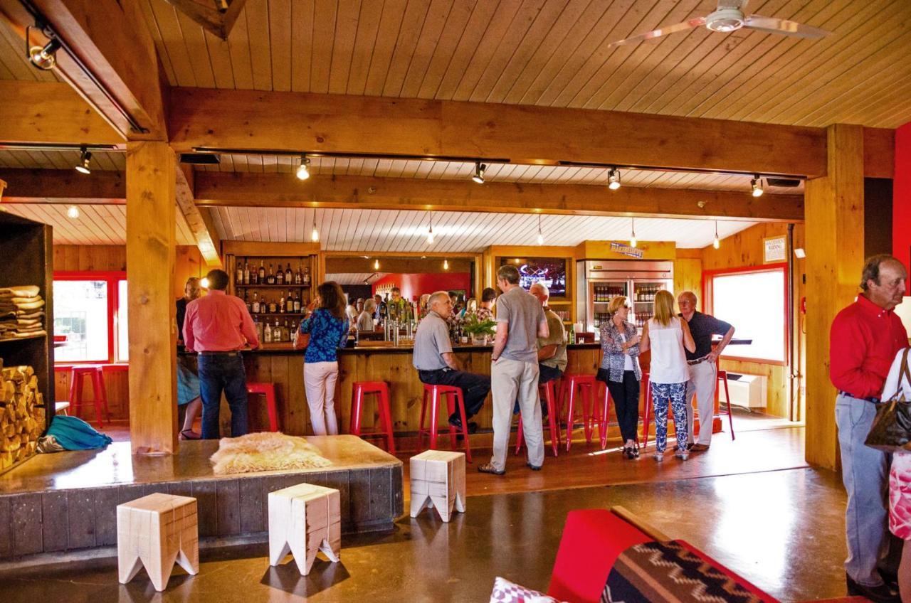 高峰莱克酒店 普莱西德湖 外观 照片